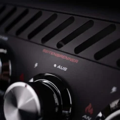 SANTOS S-518 All Black Mit Seiten- Und Heckbrenner, Schwarz, Inkl. Drehspieß, Rostheber & Silikonablage & Graviertes ZWILLING Pro Messer -Gasgrills Verkaufsgeschäft 9db7a3ee99e3b99096103267946787a1