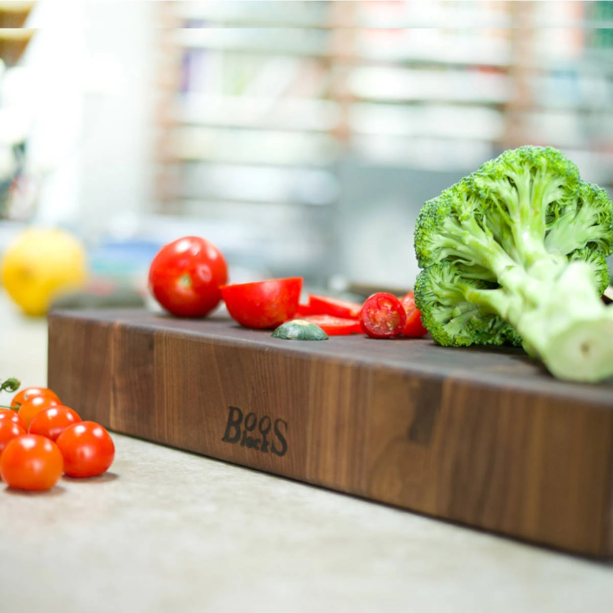 Boos Blocks Hackblock Stirnholz Classic, Walnuss 38x38x7,5 Cm 4 Boos Blocks Hackblock Stirnholz Classic, Walnuss 38x38x7,5 Cm – Bild 4