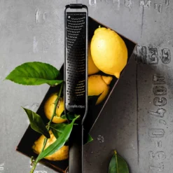 Microplane Black Sheep Reibe Zester 10 Microplane Black Sheep Reibe Zester -Gasgrills Verkaufsgeschäft microplane black sheep reibe zester cbba283c651651896b3f1efbb066e350